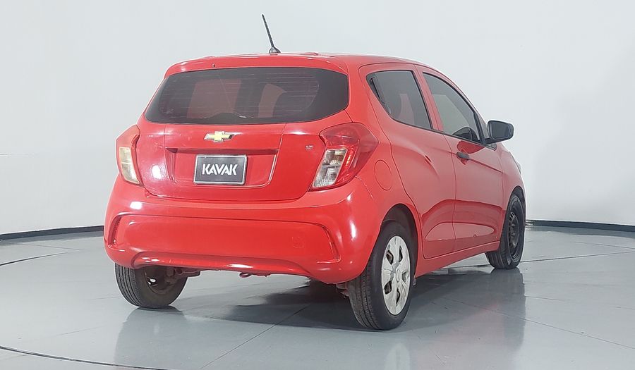 Chevrolet Spark 1.4 LT B MT Hatchback 2017