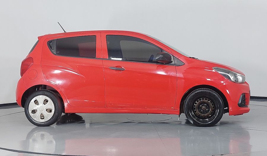 Chevrolet Spark 1.4 LT B MT Hatchback 2017