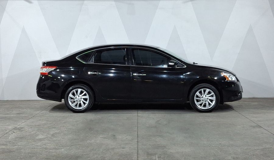 Nissan Sentra 1.8 ADVANCE MT Sedan 2016