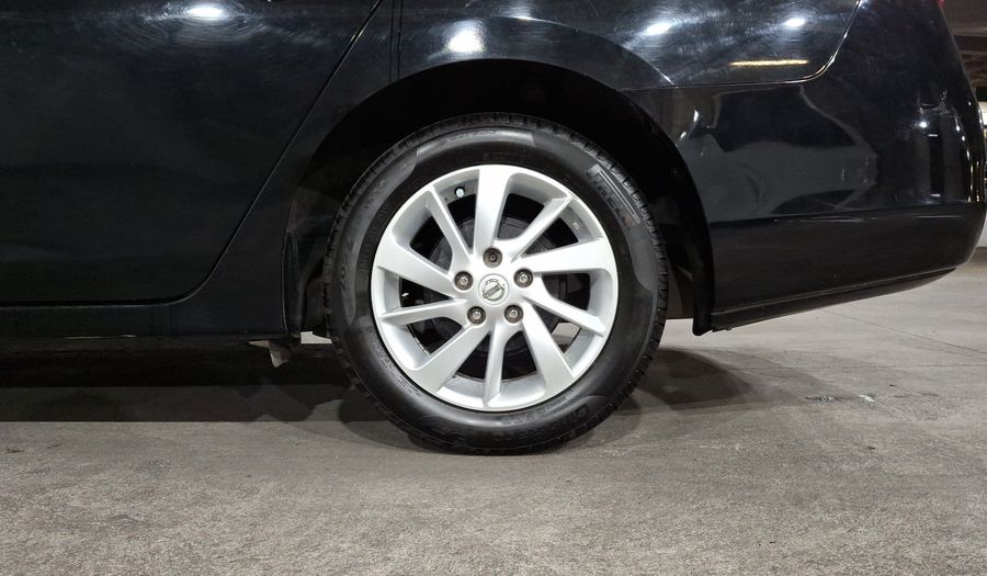 Nissan Sentra 1.8 ADVANCE MT Sedan 2016