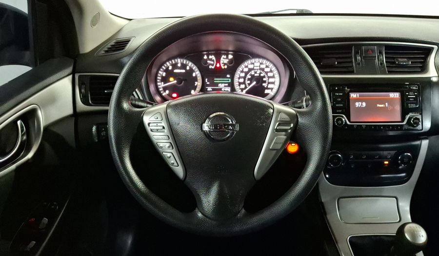 Nissan Sentra 1.8 ADVANCE MT Sedan 2016