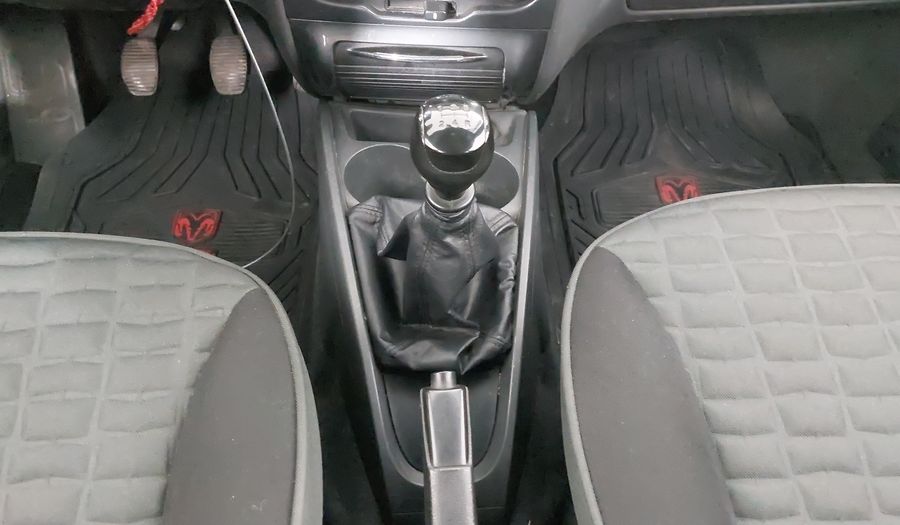 Ram 700 1.6 CLUB CAB ADVENTURE TOUCH SCREEN 6.7 Pickup 2019