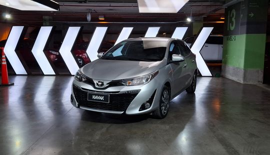 Toyota • Yaris