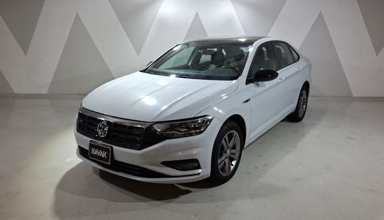 Volkswagen • Jetta