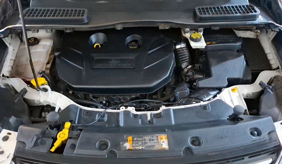 Ford Escape 2.0L TITANIUM AT Suv 2014