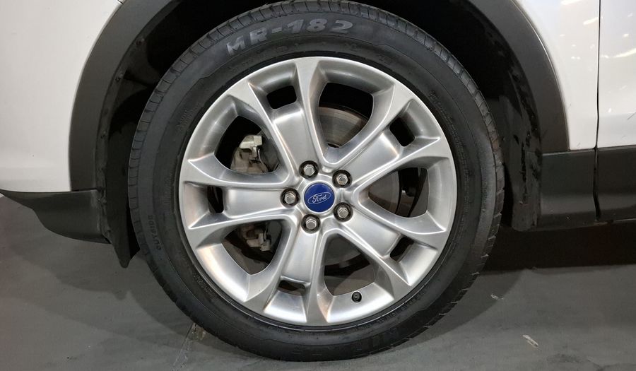 Ford Escape 2.0L TITANIUM AT Suv 2014
