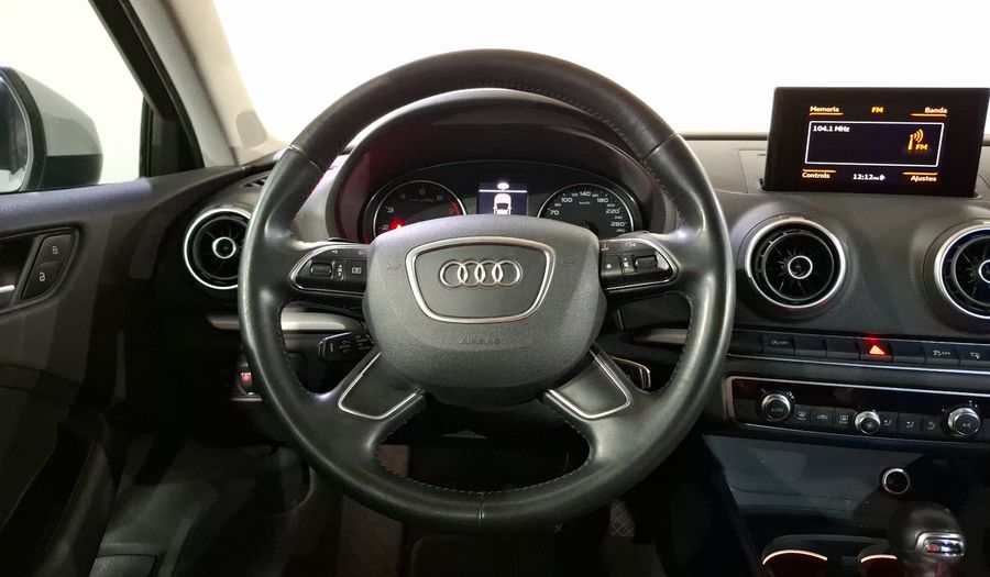 Audi A3 1.4 TFSI AMBIENTE S TRONIC Sedan 2016