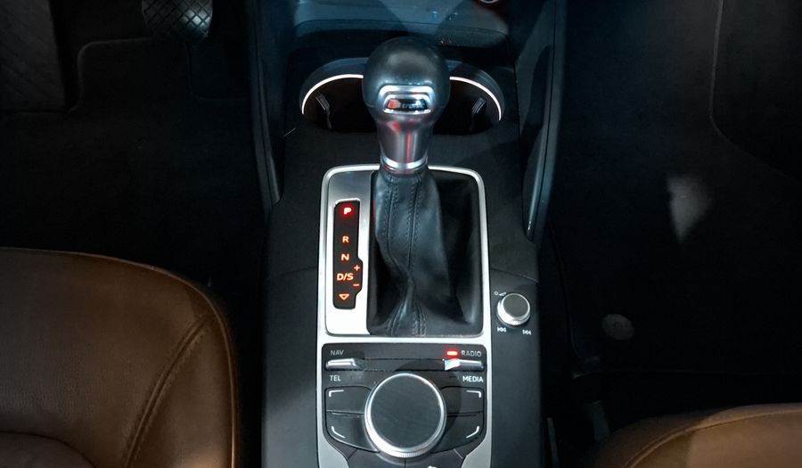 Audi A3 1.4 TFSI AMBIENTE S TRONIC Sedan 2016