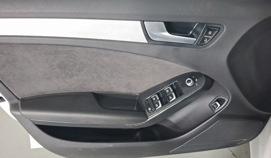 Audi A4 1.8 TFSI SPORT LMT EDITION MULTITRONIC Sedan 2016