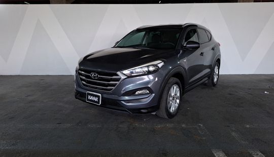 Hyundai • Tucson