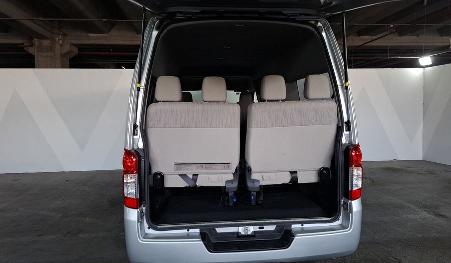 Nissan Nv350 Urvan 2.5 14 PASAJEROS AMPLIA AA Van 2023