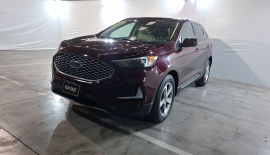 Ford • Edge
