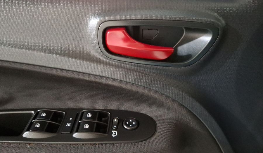 Fiat Uno 1.4 SPORTING Hatchback 2020