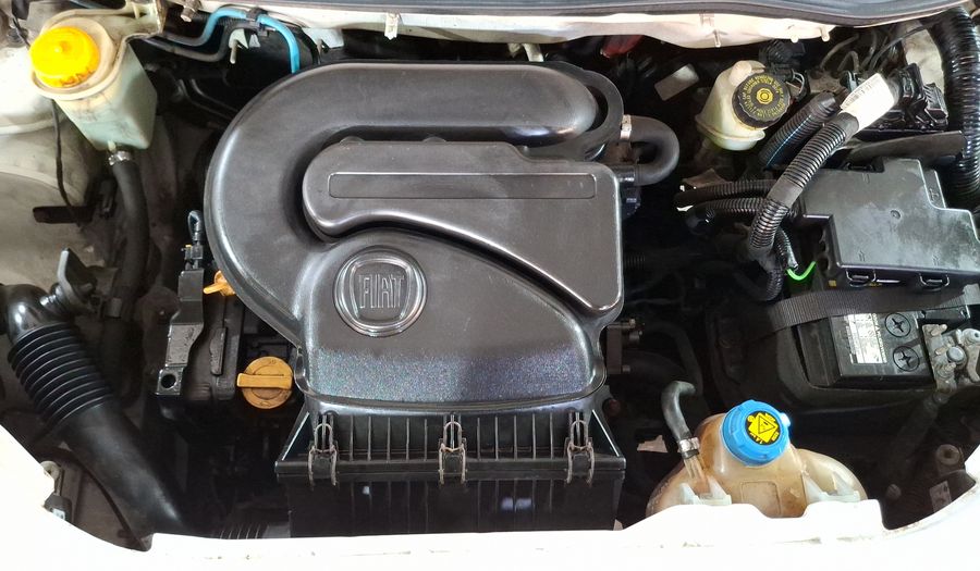 Fiat Uno 1.4 SPORTING Hatchback 2020