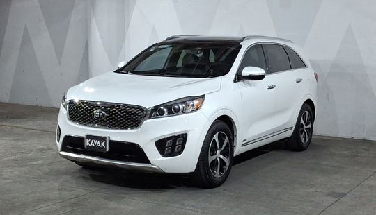 Kia • Sorento