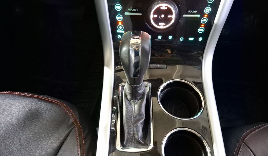 Ford Edge 3.5 LIMITED V6 PIEL SUNROOF AT Suv 2013