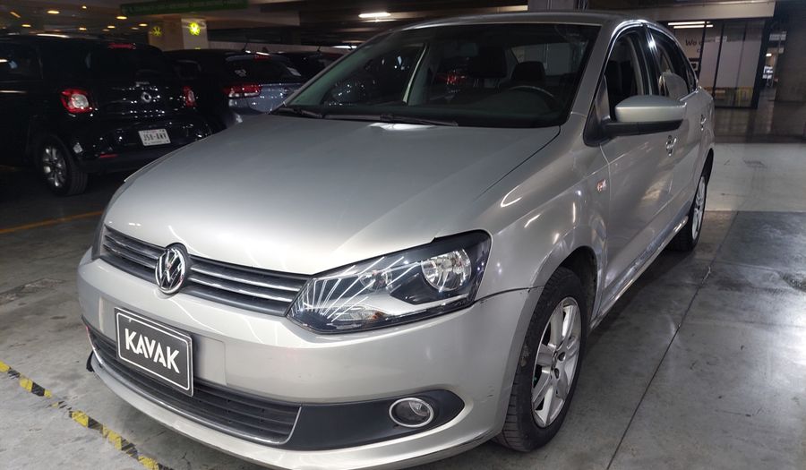 Volkswagen Vento 1.6 HIGHLINE TIPTRONIC Sedan 2015