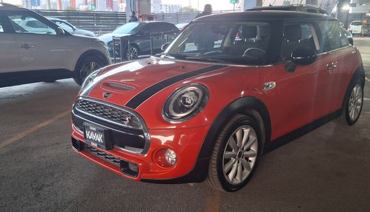 Mini • Cooper S