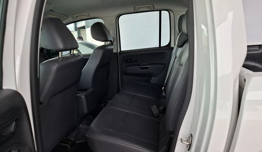 Volkswagen Amarok 2.0 TDI 140CV TRENDLINE 4X2 Pickup 2023