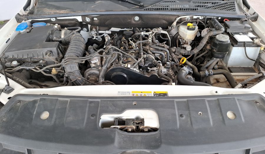 Volkswagen Amarok 2.0 TDI 140CV TRENDLINE 4X2 Pickup 2023