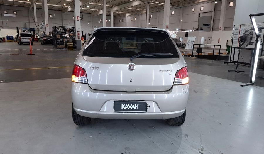 Fiat Palio 1.4 ATTRACTIVE Hatchback 2012