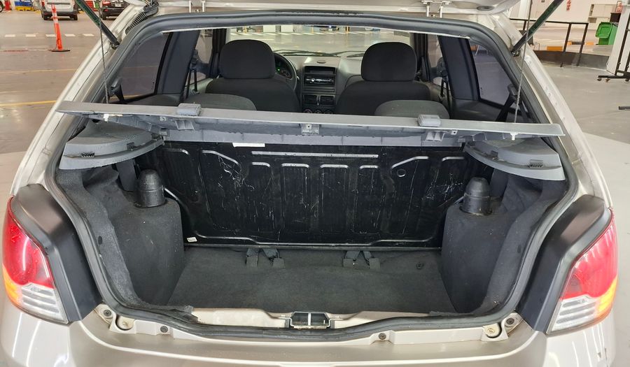 Fiat Palio 1.4 ATTRACTIVE Hatchback 2012