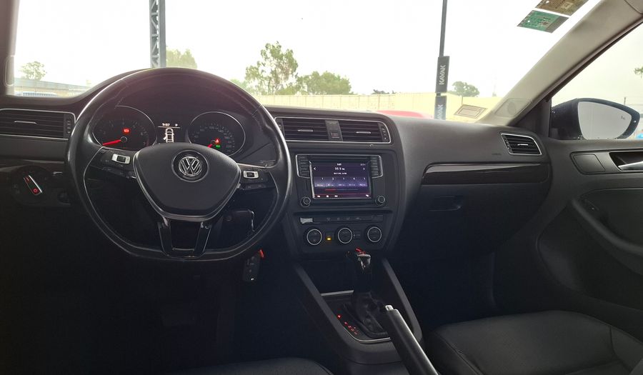 Volkswagen Vento 1.4 TSI DSG HIGHLINE LL17 MY17 Sedan 2017