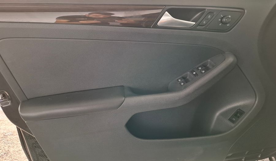 Volkswagen Vento 1.4 TSI DSG HIGHLINE LL17 MY17 Sedan 2017