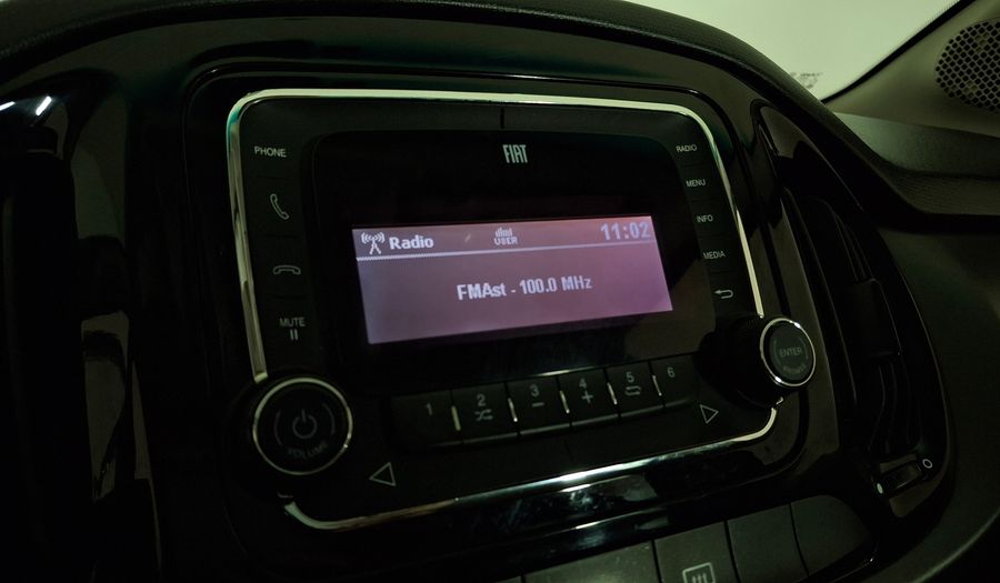 Fiat Uno 1.4 EVO WAY STYLE AC Hatchback 2019