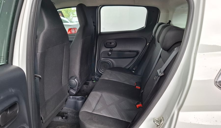 Fiat Mobi 1.0 LIKE Hatchback 2022