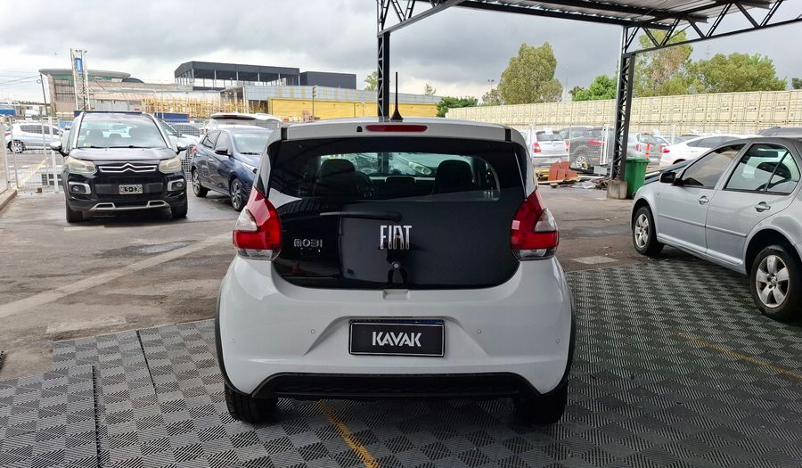 Fiat Mobi 1.0 LIKE Hatchback 2022
