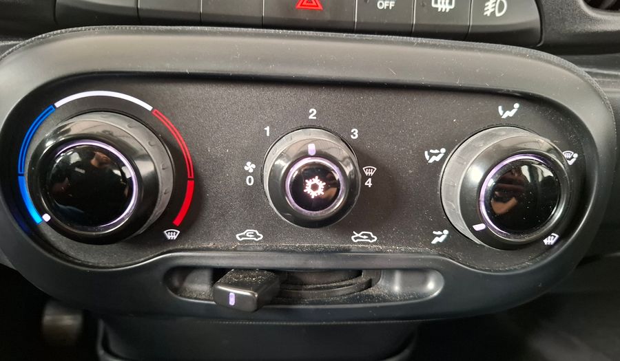 Fiat Mobi 1.0 LIKE Hatchback 2022