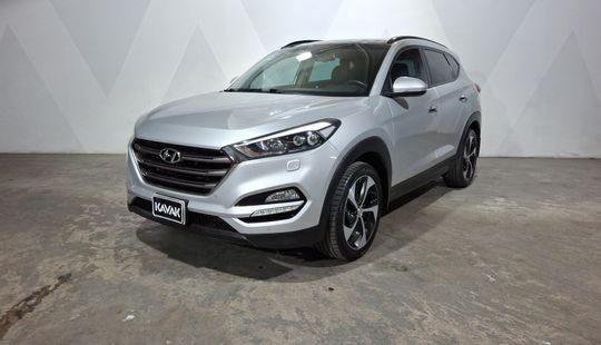 Hyundai • Tucson