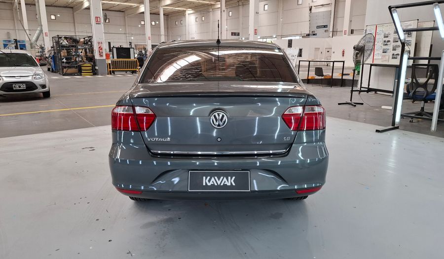 Volkswagen Voyage 1.6 HIGHLINE Sedan 2013