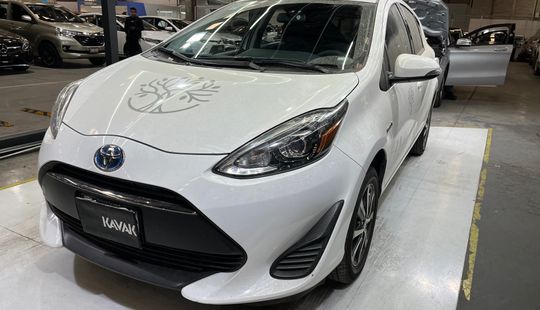 Toyota • Prius C