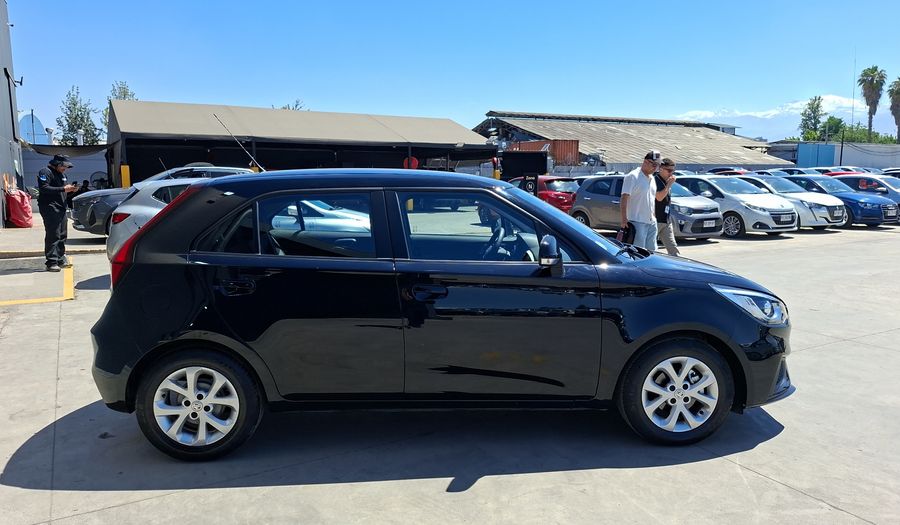 Mg 3 1.5 AUTO STD Hatchback 2025