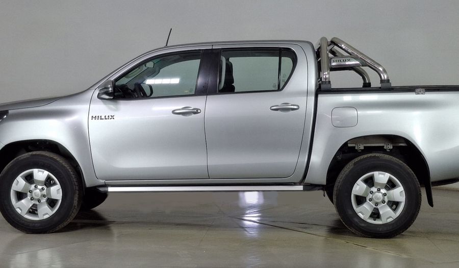 Toyota Hilux 2.7 SR Pickup 2019