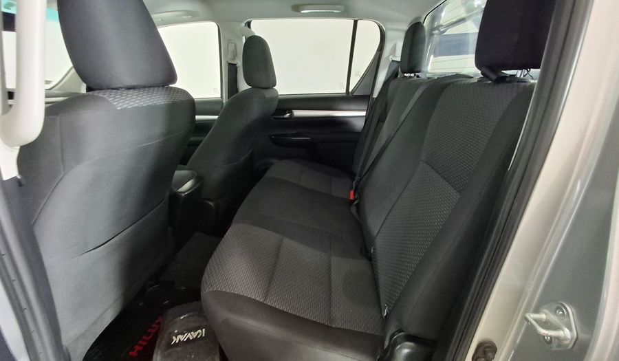 Toyota Hilux 2.7 SR Pickup 2019