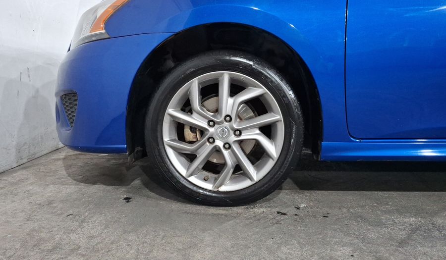 Nissan Sentra 1.8 SR NAVI CVT Sedan 2015