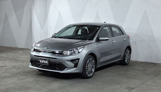 Kia • Rio