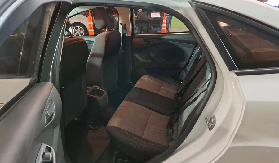 Ford Focus Iii 1.6 S Sedan 2014