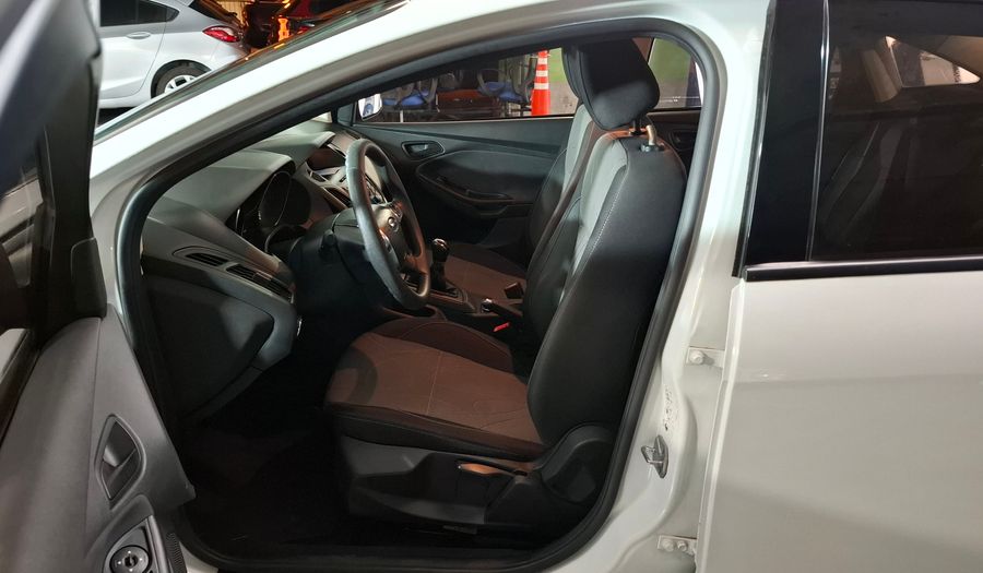 Ford Focus Iii 1.6 S Sedan 2014