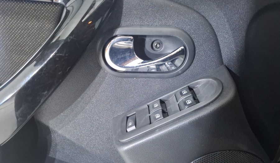 Renault Duster 2.0 DYNAMIQUE MEDIA NAV AT Suv 2017