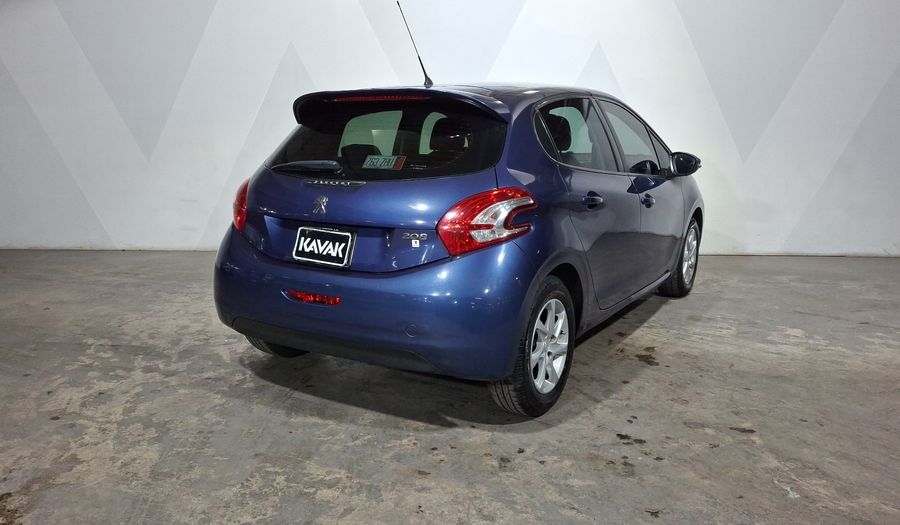 Peugeot 208 1.6 ALLURE MT Hatchback 2014