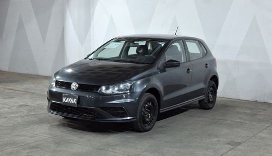 Volkswagen • Polo