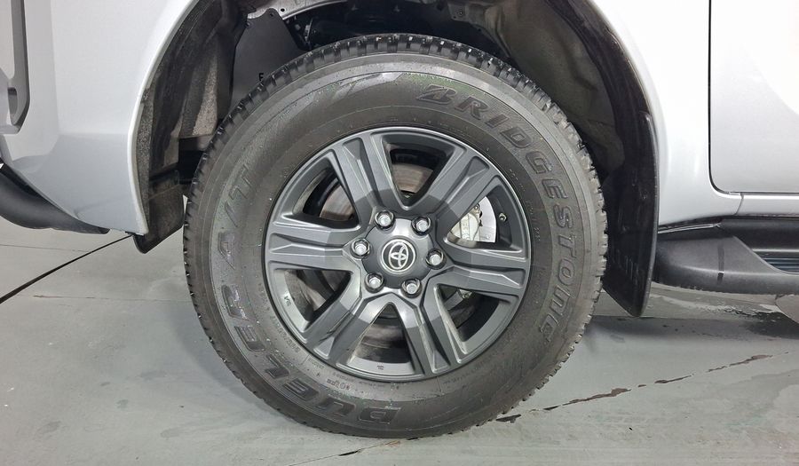 Toyota Hilux 2.7 SR DOBLE CABINA Pickup 2024