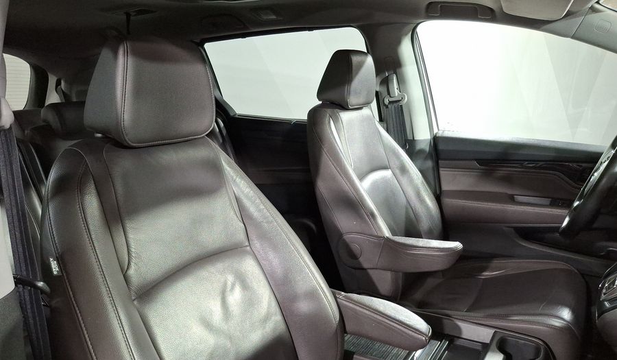 Honda Odyssey 3.5 TOURING AUTO Minivan 2019