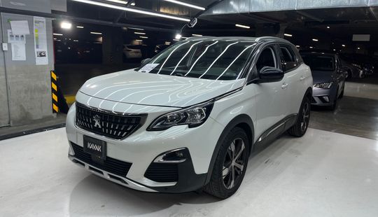 Peugeot • 3008