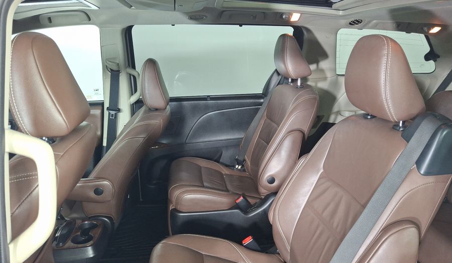 Toyota Sienna 3.5 LIMITED AT Minivan 2018