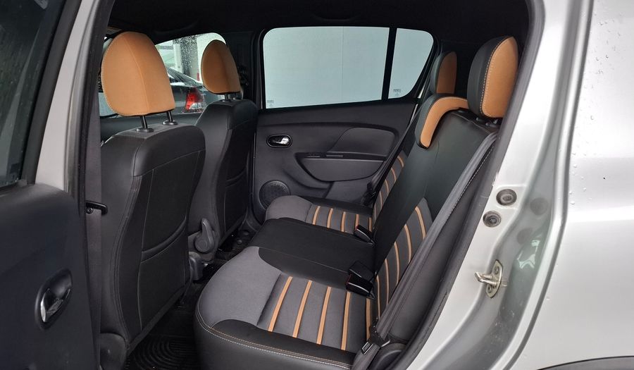 Renault Sandero Stepway 1.6 INTENS CVT Hatchback 2021